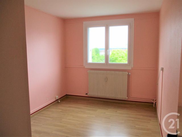 Appartement F3 à vendre CONTREXEVILLE
