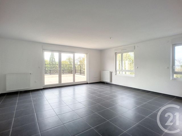 Appartement F4 à louer - 4 pièces - 102,85 m2 - Villers Les Nancy - 54 - LORRAINE